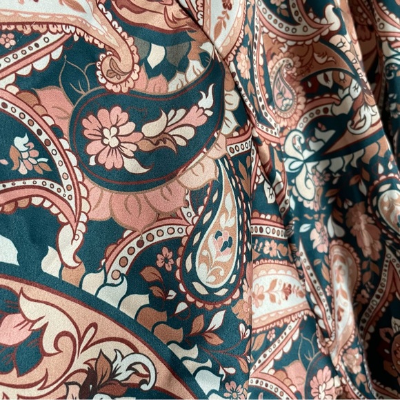 NWT — TAGS ON — SoHo Apparel - Paisley Floral Print Silk Robe Pink Tan Turquoise - Picture 13 of 15